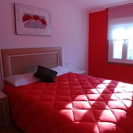 Apartamentos Luis Antonio Mestre โอโกรเบ ห้อง รูปภาพ